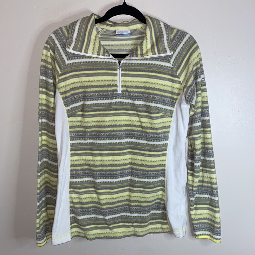 💋Comfy Columbia patterned quarter zip up! - Picture 2 of 7